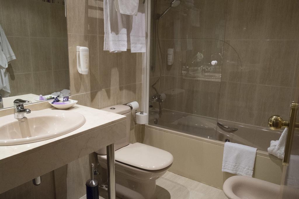 Hostal Azul El Molar Buitenkant foto