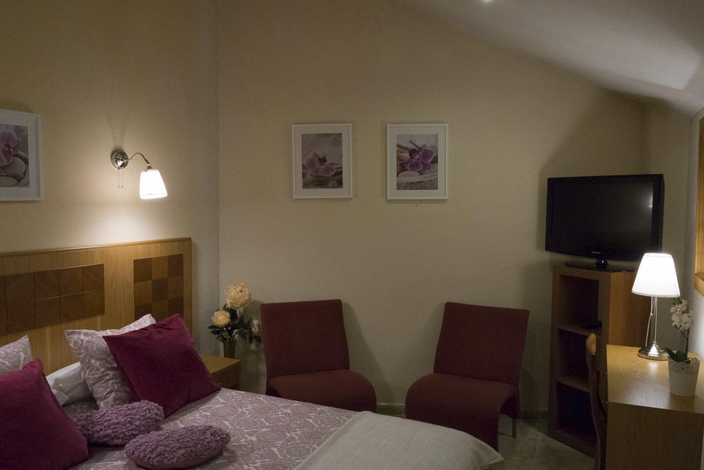 Hostal Azul El Molar Buitenkant foto